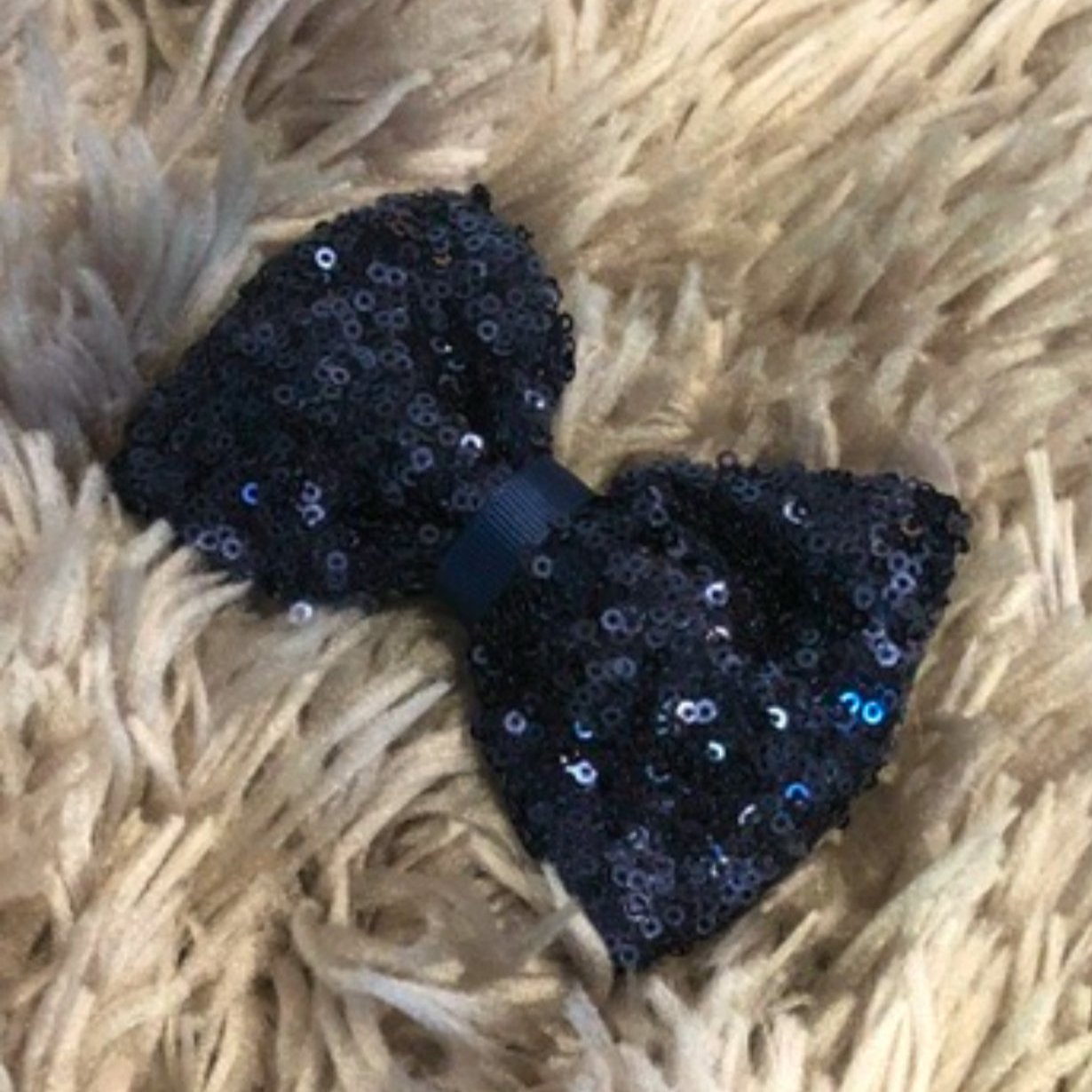 Sequin Bow Tie Subscription
